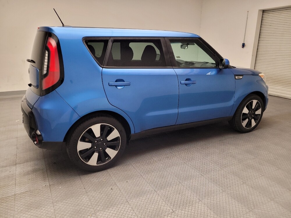2016 Kia Soul in Fresno, CA 93726 - 18083106 10