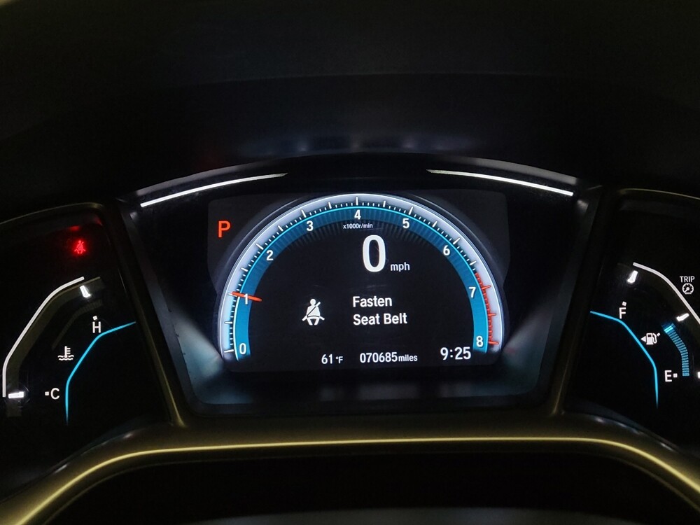 2018 Honda Civic in Montclair, CA 91763 - 18083107 23