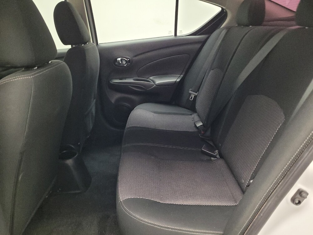 2019 Nissan Versa in Bakersfield, CA 93309 - 18083111 18