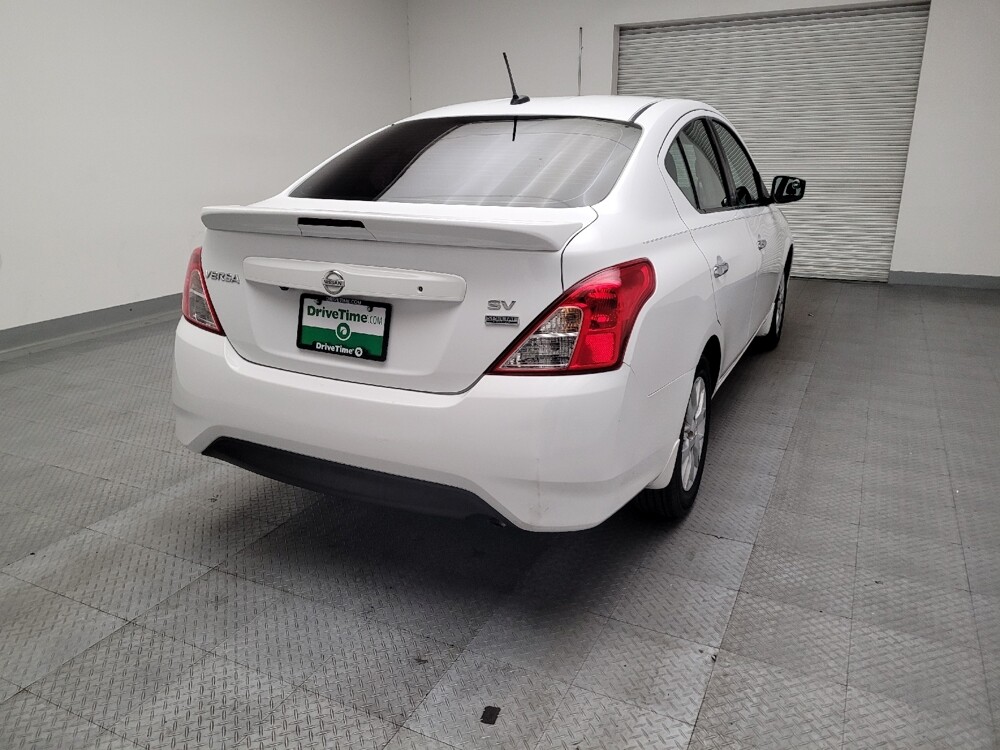 2019 Nissan Versa in Bakersfield, CA 93309 - 18083111 7