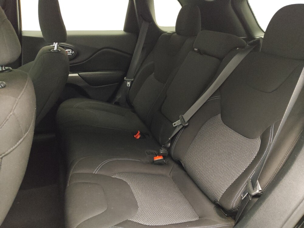 2019 Jeep Cherokee in Duluth, GA 30096 - 18083113 18