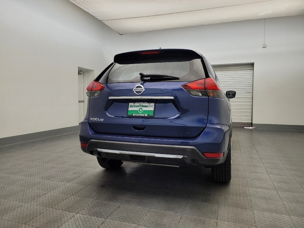 2017 Nissan Rogue in Mesa, AZ 85210 - 18083137 7