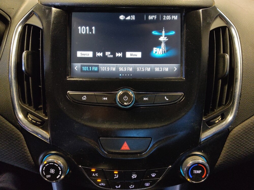 2017 Chevrolet Cruze in Glendale, AZ 85301 - 18083157 25