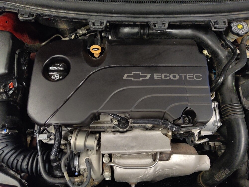 2017 Chevrolet Cruze in Glendale, AZ 85301 - 18083157 30