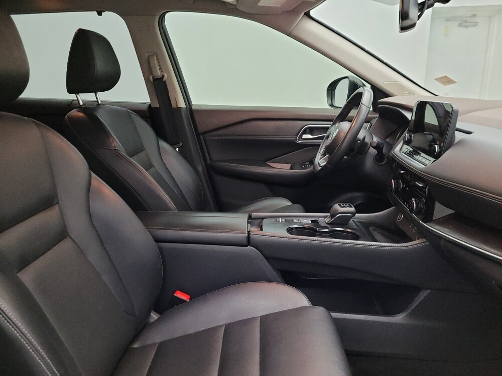 2021 Nissan Rogue in Phoenix, AZ 85022 - 18083161 21