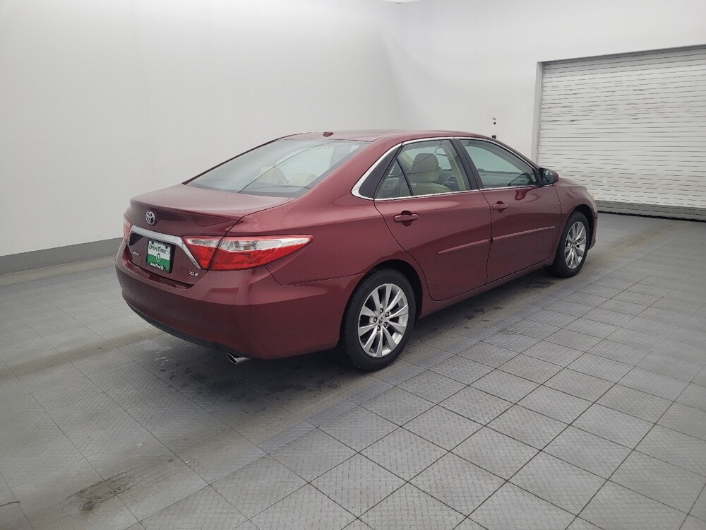 2016 Toyota Camry in Tallahassee, FL 32304 - 18083172 10