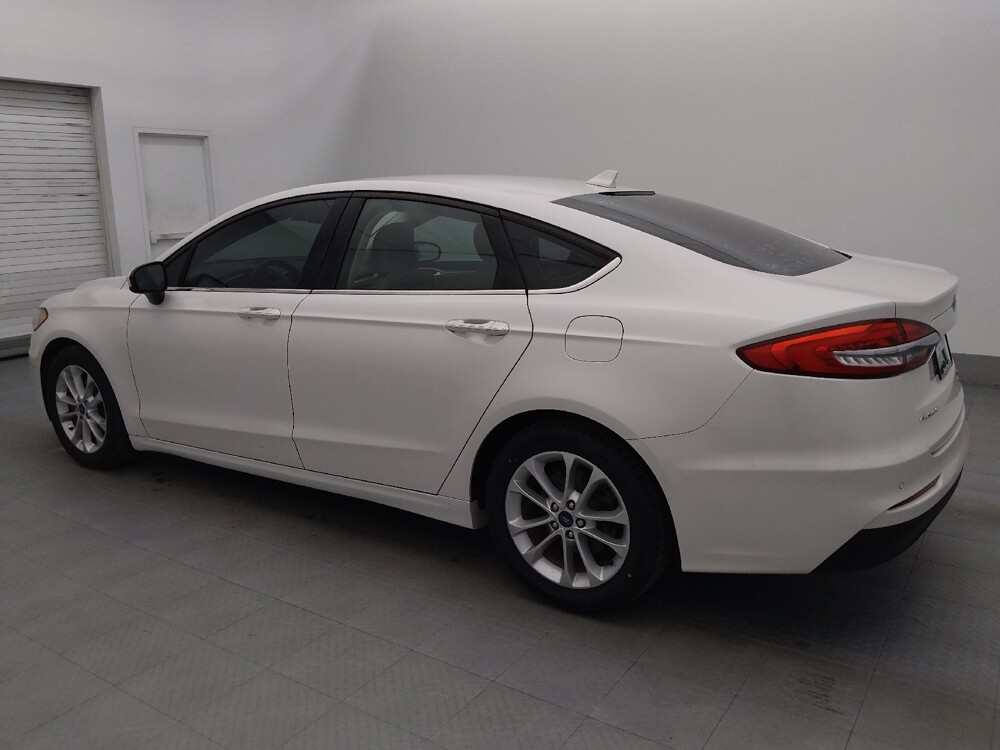 2019 Ford Fusion in Fort Myers, FL 33907 - 18083173 3