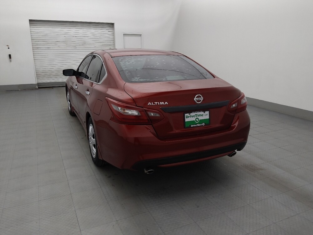 2018 Nissan Altima in Tampa, FL 33619 - 18083176 6