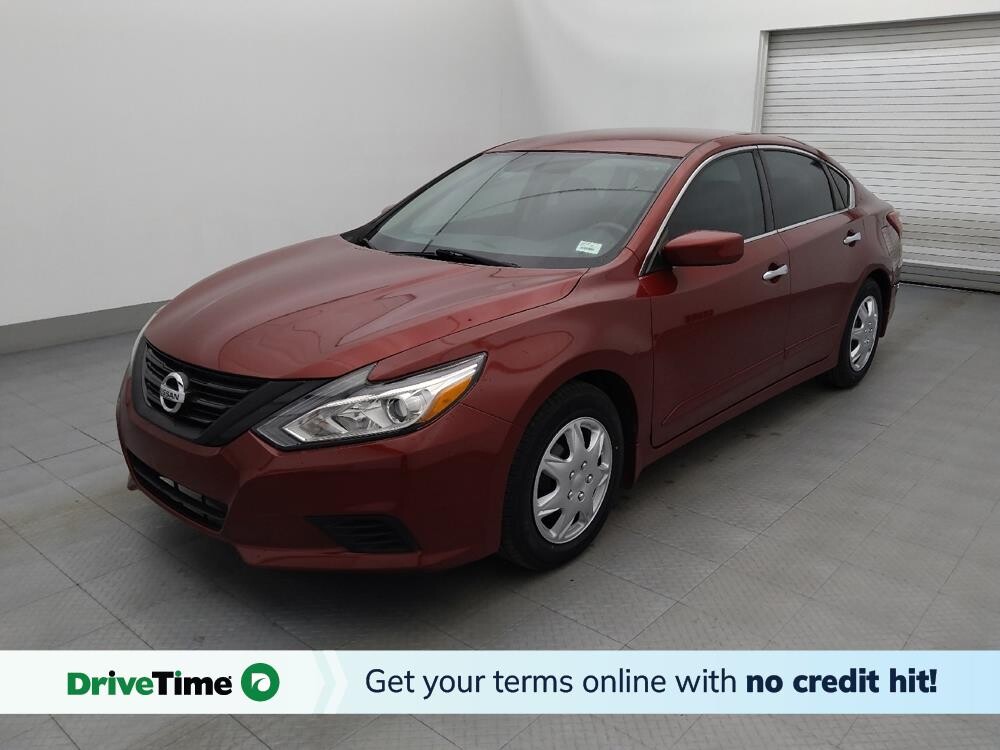 2018 Nissan Altima in Tampa, FL 33619 - 18083176