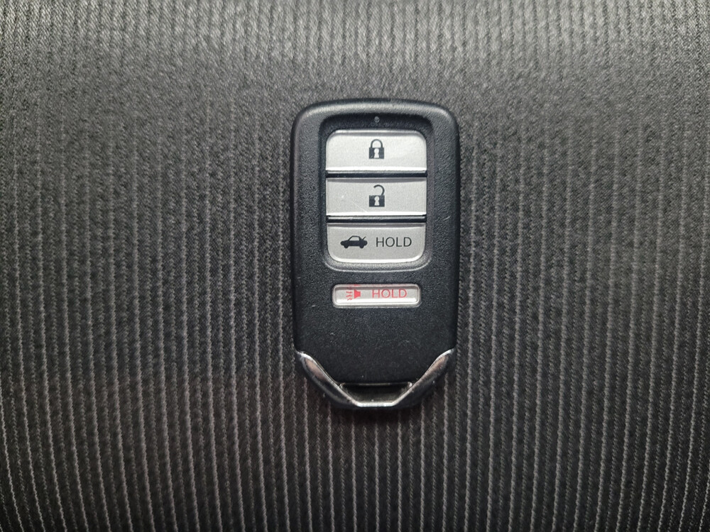 2019 Honda Accord in Las Vegas, NV 89104 - 18083179 32