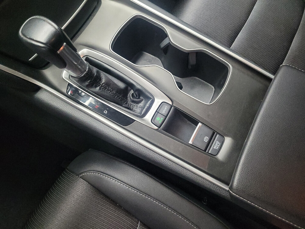 2019 Honda Accord in Las Vegas, NV 89104 - 18083179 26