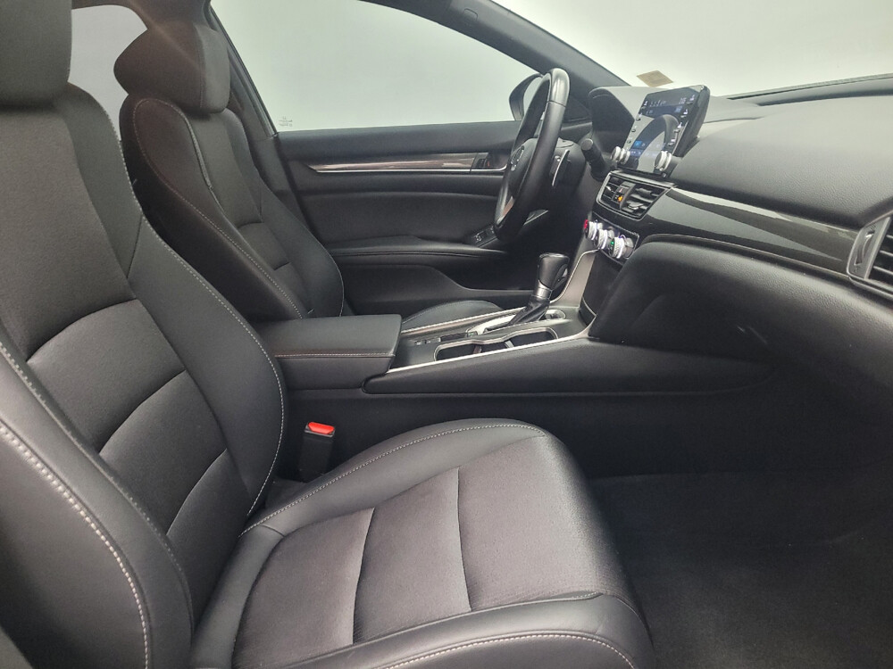 2019 Honda Accord in Las Vegas, NV 89104 - 18083179 21