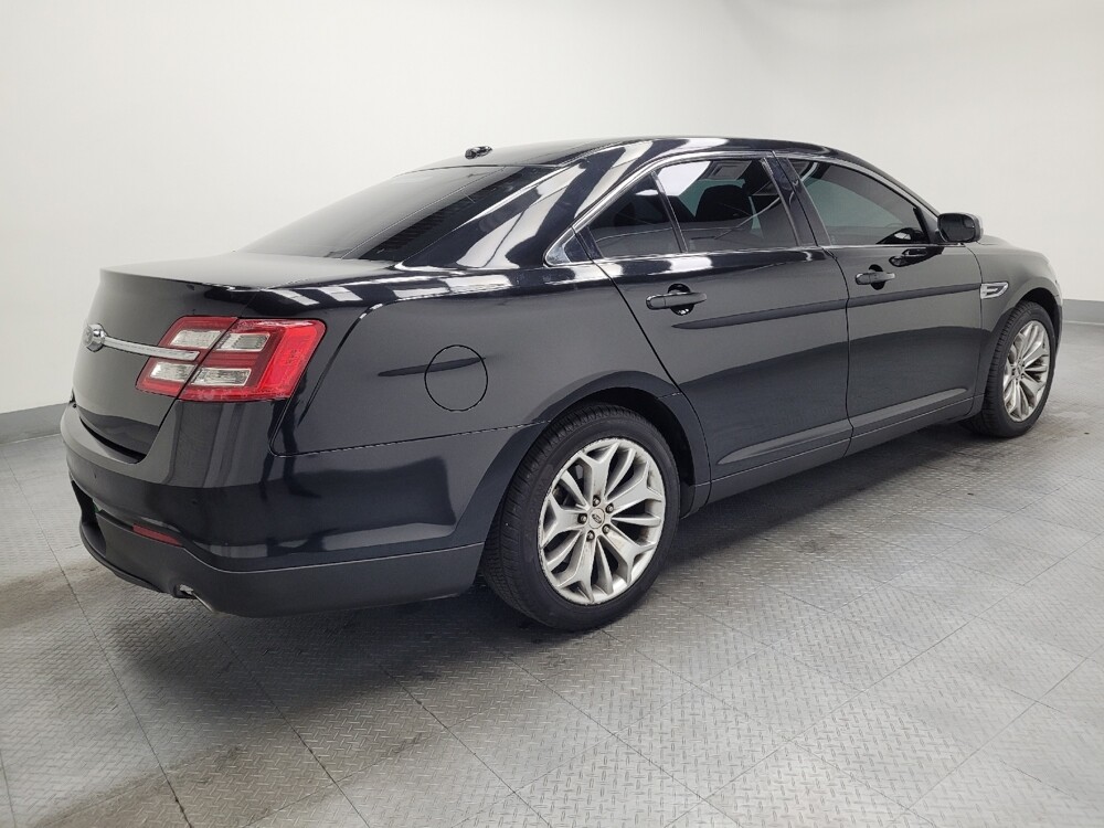 2016 Ford Taurus in Reno, NV 89502 - 18083183 10