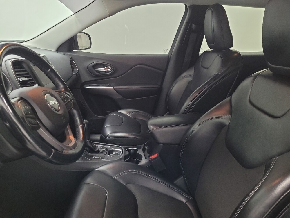 2019 Jeep Cherokee in Las Vegas, NV 89104 - 18083185 17