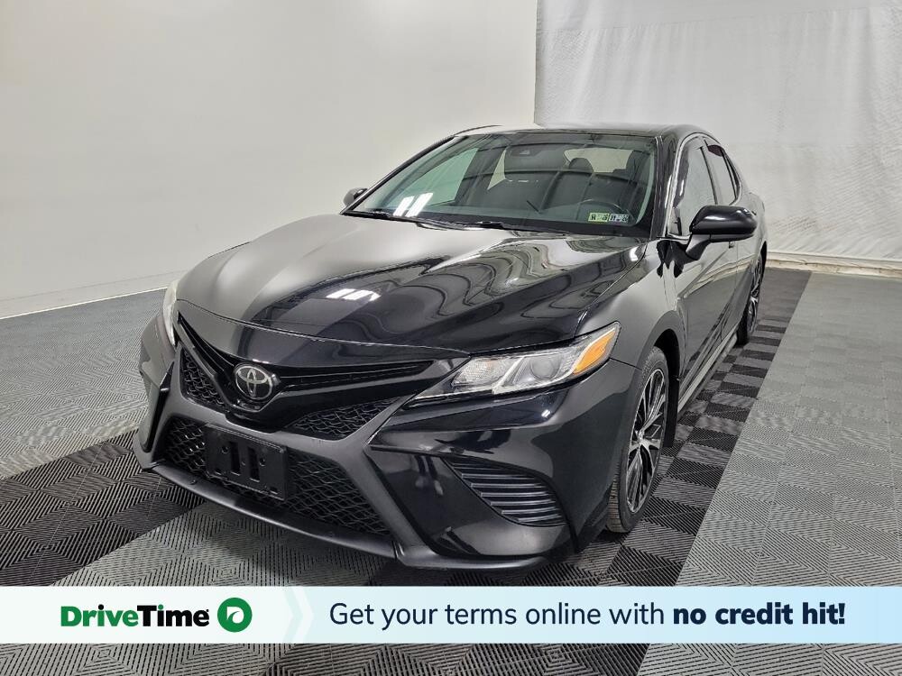 2019 Toyota Camry in Allentown, PA 18103 - 18083187