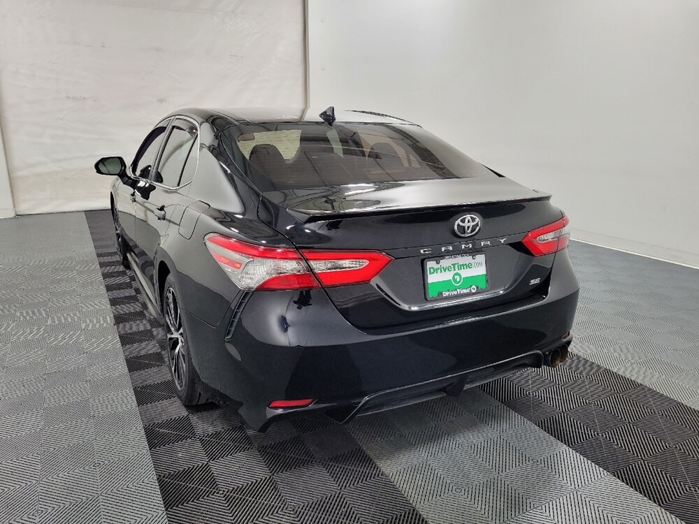 2019 Toyota Camry in Allentown, PA 18103 - 18083187 5