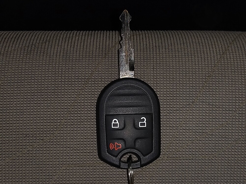 2015 Ford Explorer in Kissimmee, FL 34744 - 18083192 32