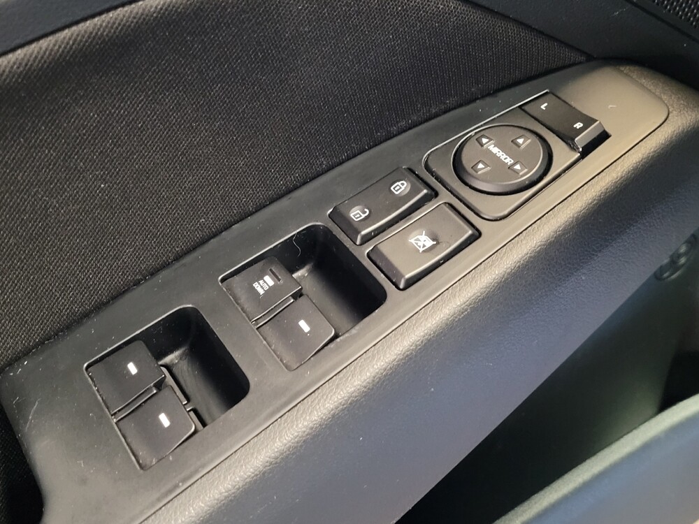 2018 Hyundai Elantra in Mobile, AL 36606 - 18083197 27