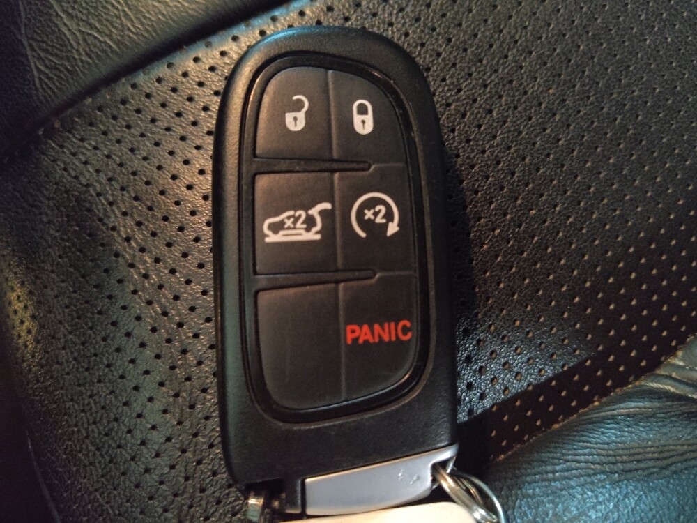 2021 Jeep Cherokee in Fort Worth, TX 76116 - 18083200 32