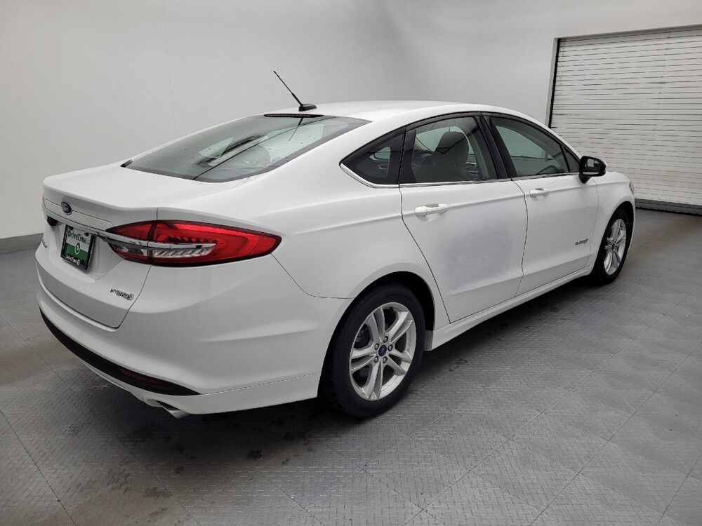 2018 Ford Fusion in Greensboro, NC 27407 - 18083209 10