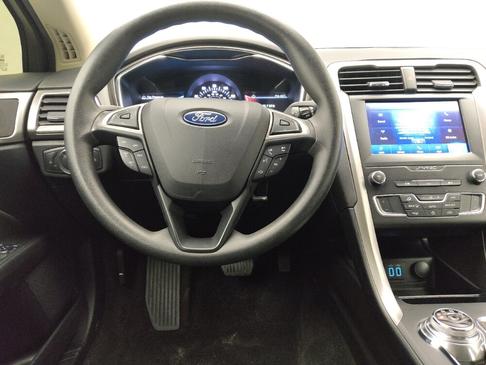 2020 Ford Fusion in Lakewood, CO 80215 - 18083219 22