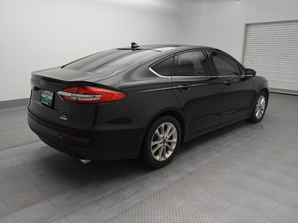 2019 Ford Fusion in Lakewood, CO 80215 - 18083223 9
