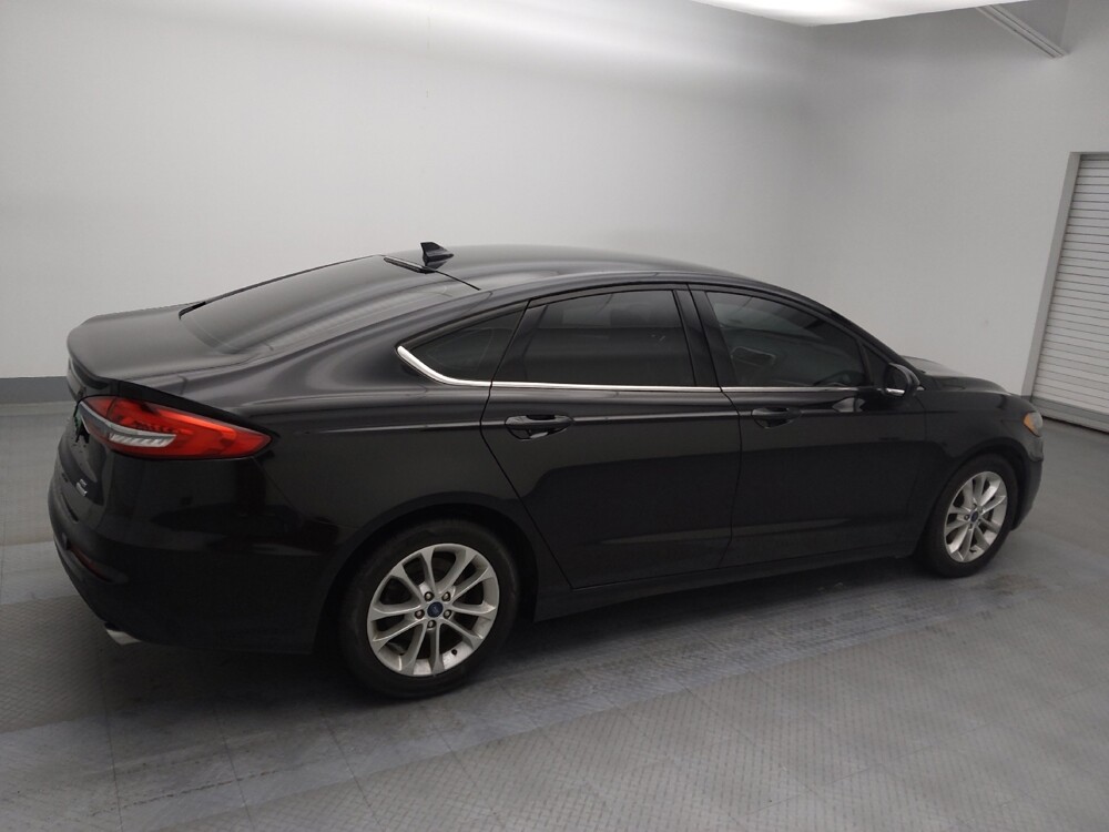 2019 Ford Fusion in Lakewood, CO 80215 - 18083223 10