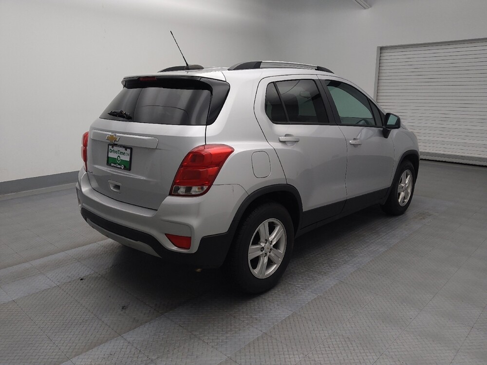 2021 Chevrolet Trax in Denver, CO 80012 - 18083226 9