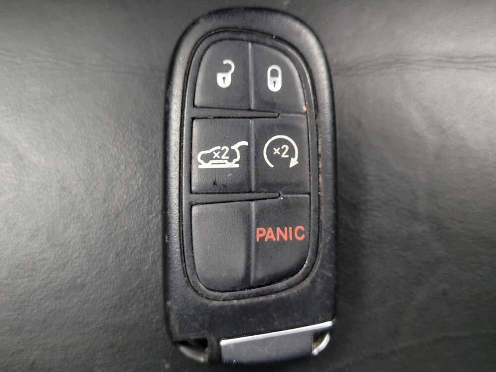 2019 Jeep Cherokee in Huntsville, AL 35816 - 18083230 32