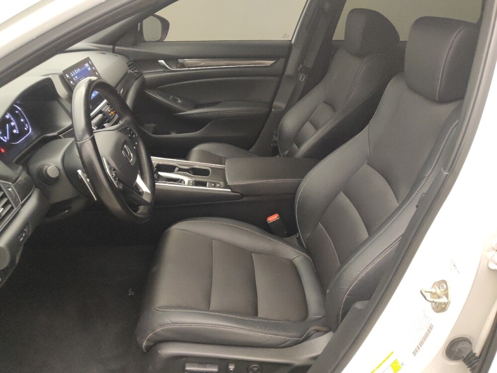 2019 Honda Accord in Live Oak, TX 78233 - 18083233 17