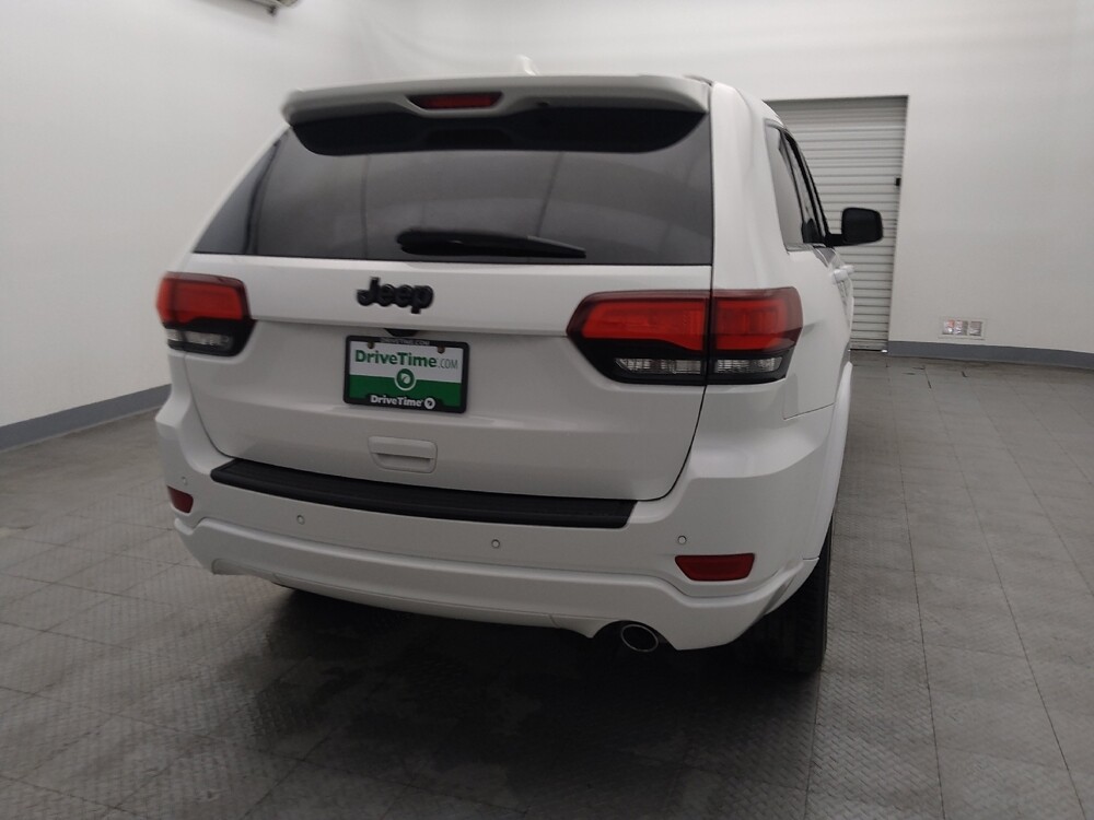2020 Jeep Grand Cherokee in Houston, TX 77034 - 18083240 7