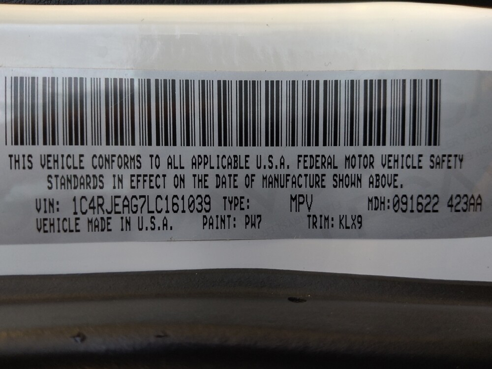 2020 Jeep Grand Cherokee in Houston, TX 77034 - 18083240 33