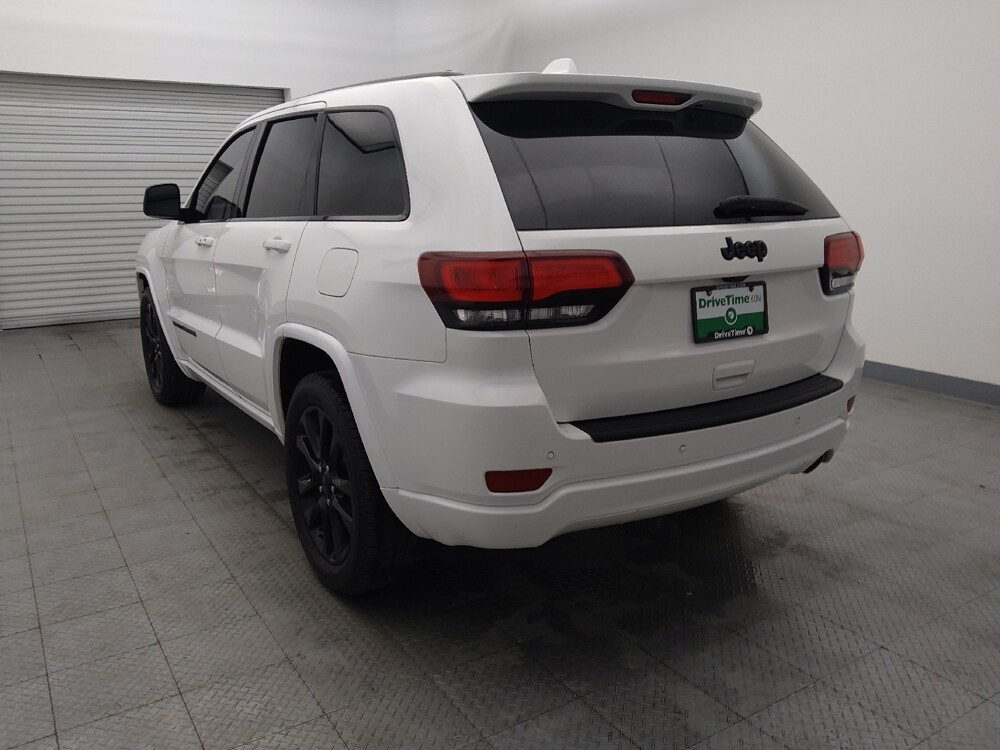 2020 Jeep Grand Cherokee in Houston, TX 77034 - 18083240 5