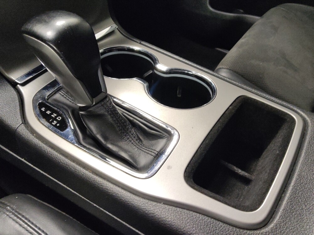 2020 Jeep Grand Cherokee in Houston, TX 77034 - 18083240 26