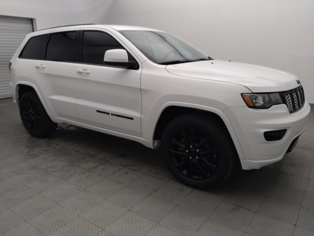 2020 Jeep Grand Cherokee in Houston, TX 77034 - 18083240 11
