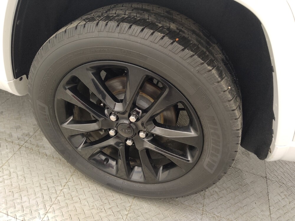 2020 Jeep Grand Cherokee in Houston, TX 77034 - 18083240 31