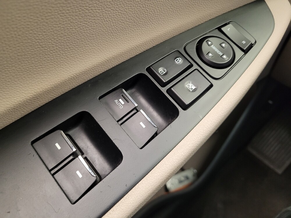 2017 Hyundai Tucson in Cincinnati, OH 45255 - 18083244 27