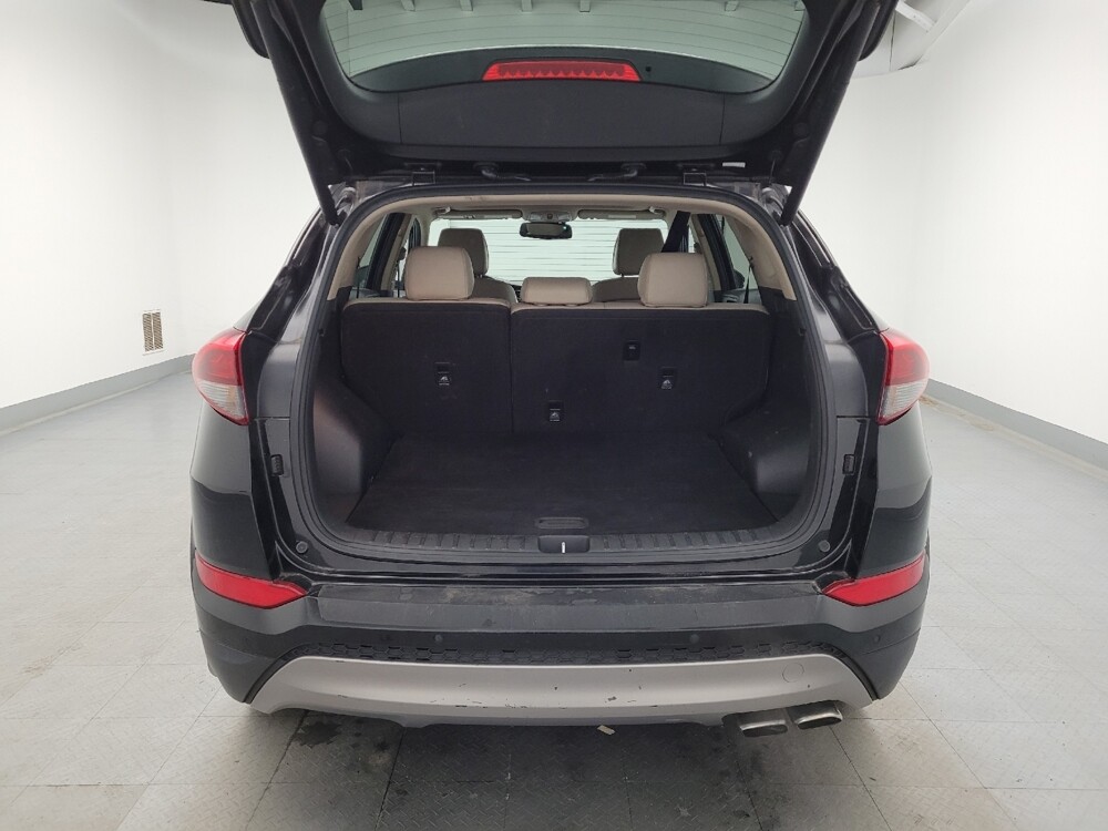 2017 Hyundai Tucson in Cincinnati, OH 45255 - 18083244 29