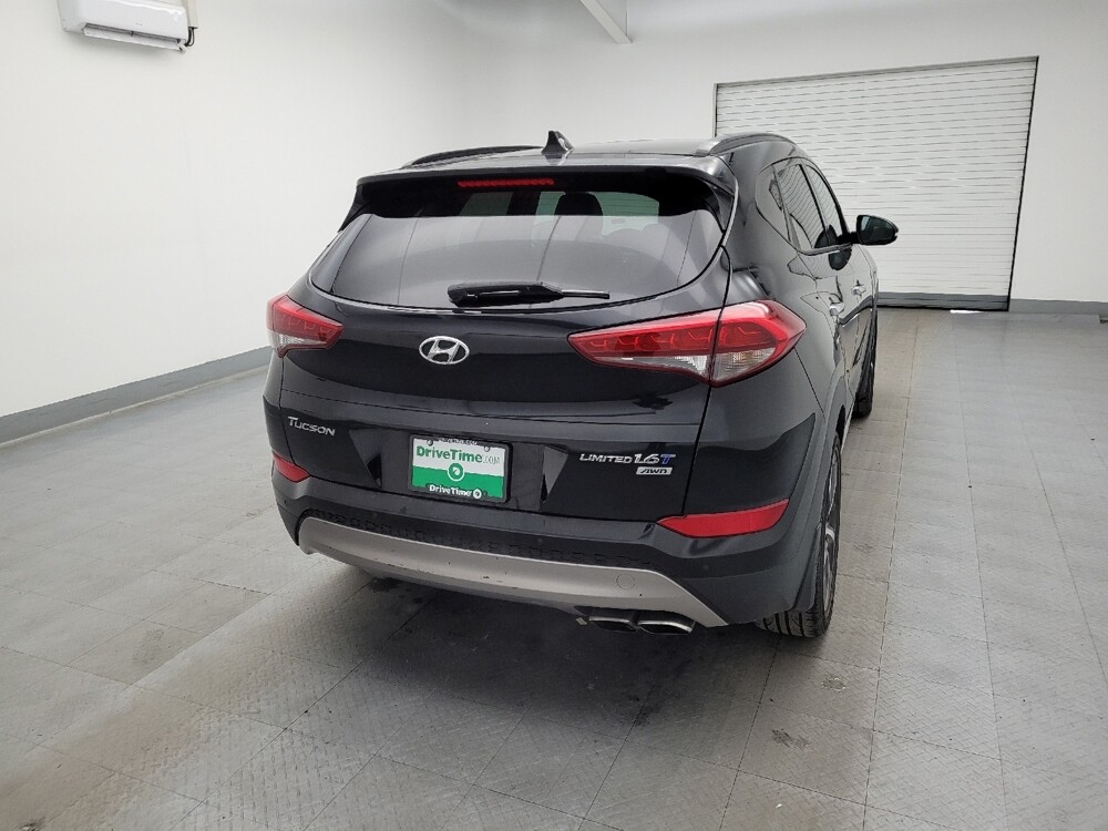 2017 Hyundai Tucson in Cincinnati, OH 45255 - 18083244 7