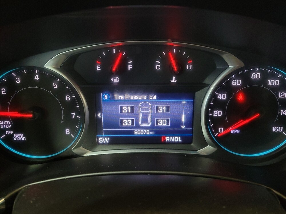 2021 Chevrolet Equinox in Fairfield, OH 45014 - 18083247 23