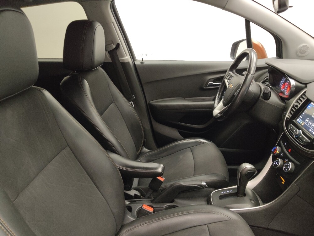 2019 Chevrolet Trax in Midlothian, IL 60445 - 18083262 21
