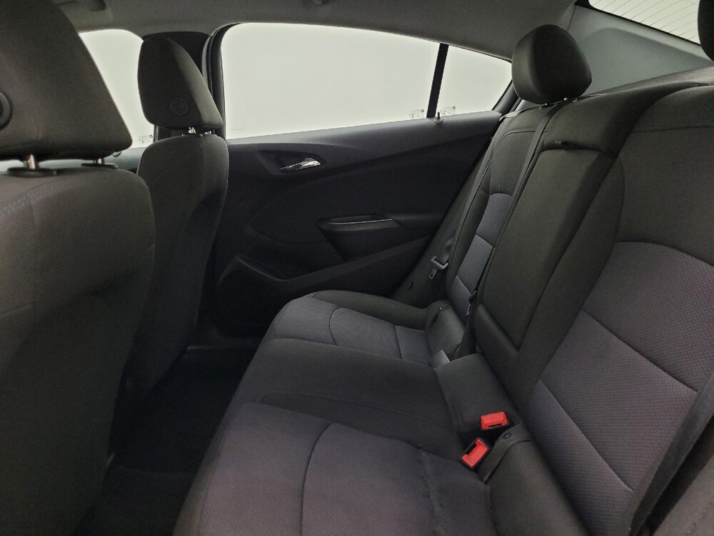 2019 Chevrolet Cruze in Midlothian, IL 60445 - 18083264 18