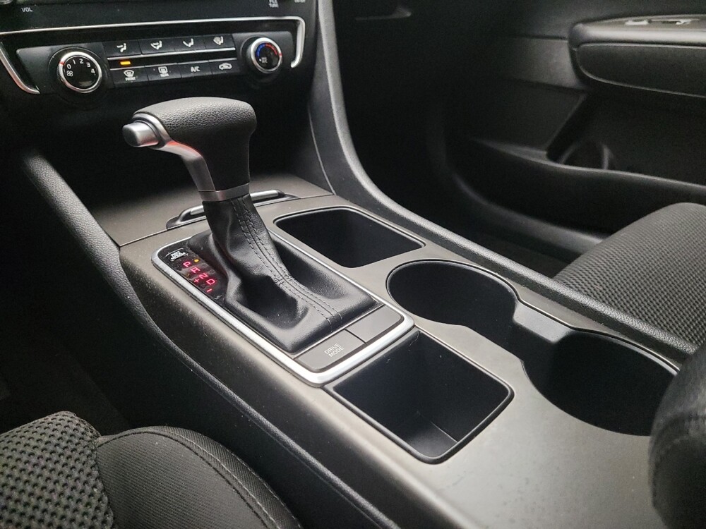 2019 Kia Optima in Madison, TN 37115 - 18083267 26