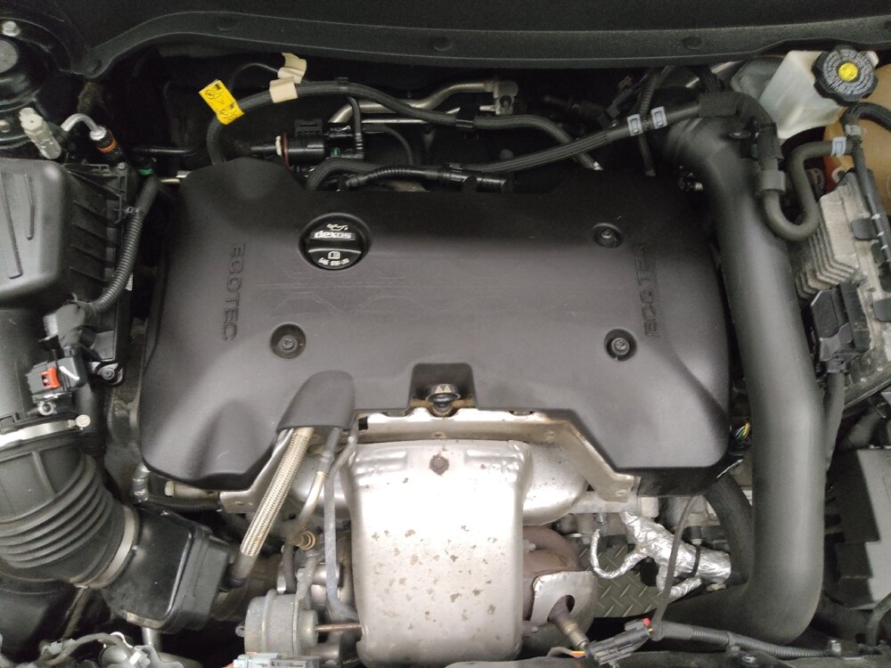 2019 GMC Terrain in Taylor, MI 48180 - 18083270 30