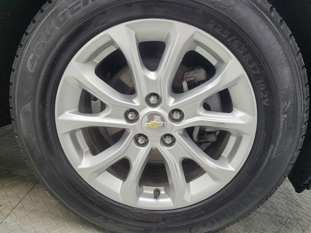 2019 Chevrolet Equinox in Highland, IN 46322 - 18083275 31