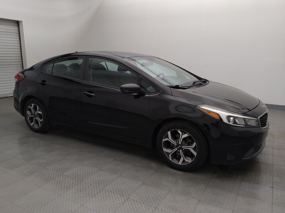 2017 Kia Forte in San Antonio, TX 78238 - 18083281 11