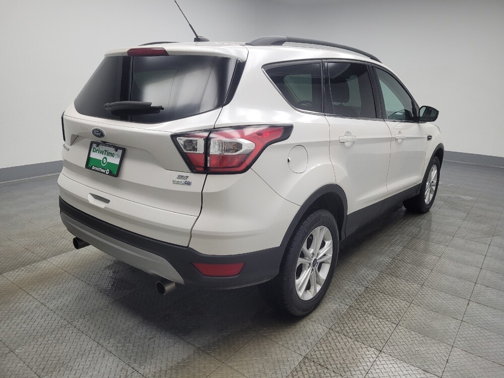 2017 Ford Escape in Indianapolis, IN 46222 - 18083293 9