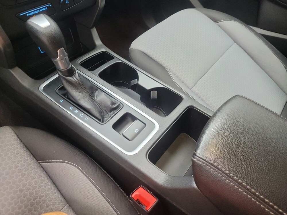 2017 Ford Escape in Indianapolis, IN 46222 - 18083293 26