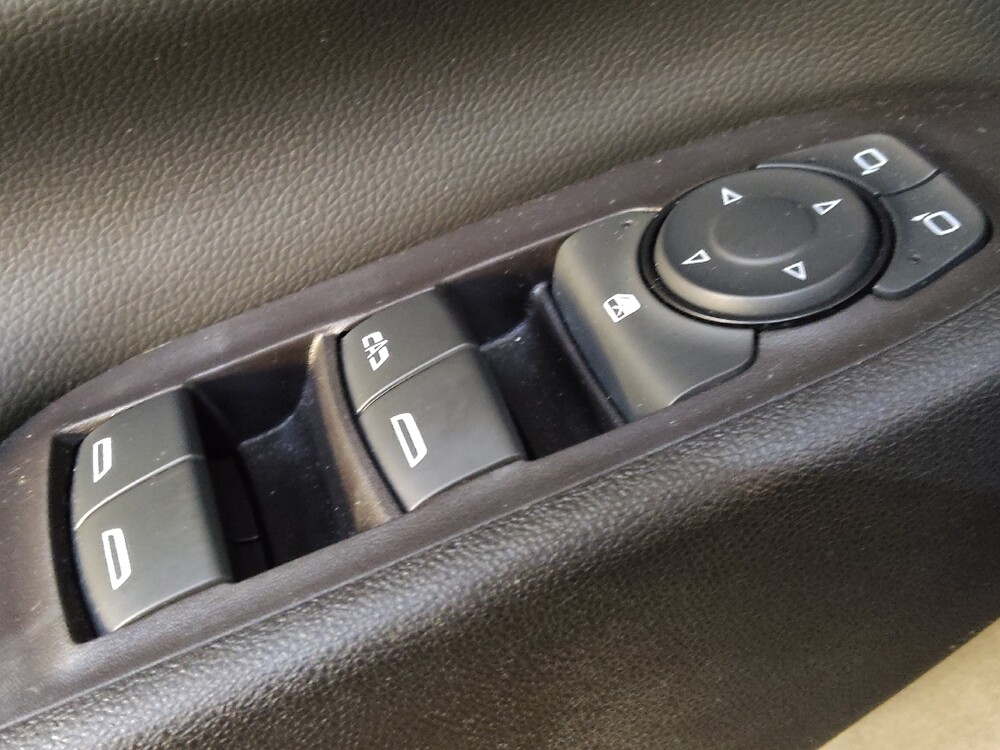 2020 Chevrolet Equinox in Charlotte, NC 28213 - 18083295 27