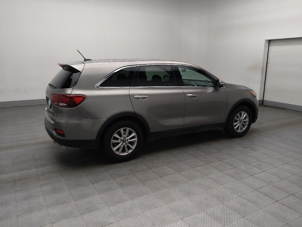 2019 Kia Sorento in Duluth, GA 30096 - 18083301 10